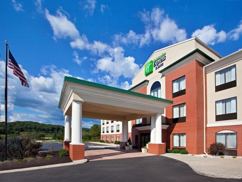 Holiday Express & By Ihg 2*